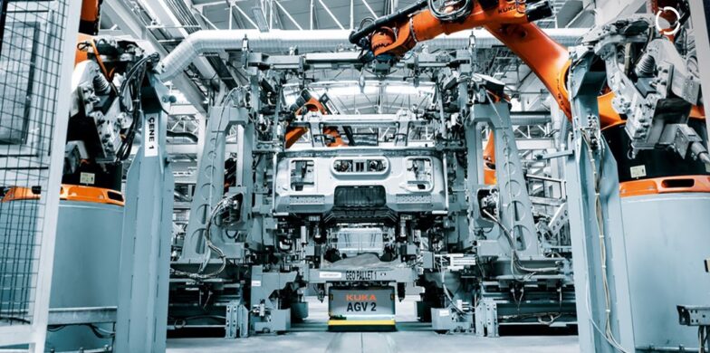 تحولی در انبارهای مدرن: چگونه AGV و AMR ایمنی را در تولید پیشرفته به ارمغان می‌آورند؟